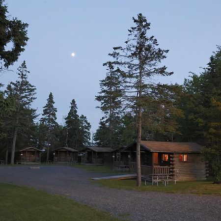 Narrows Too Camping Resort Cabin 1 Trenton Buitenkant foto